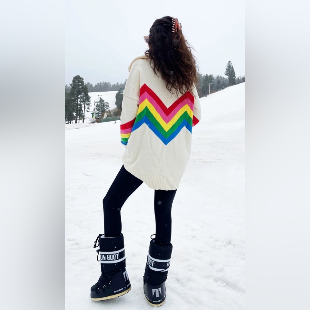 MuMu Pullover - Picture 2 of 5